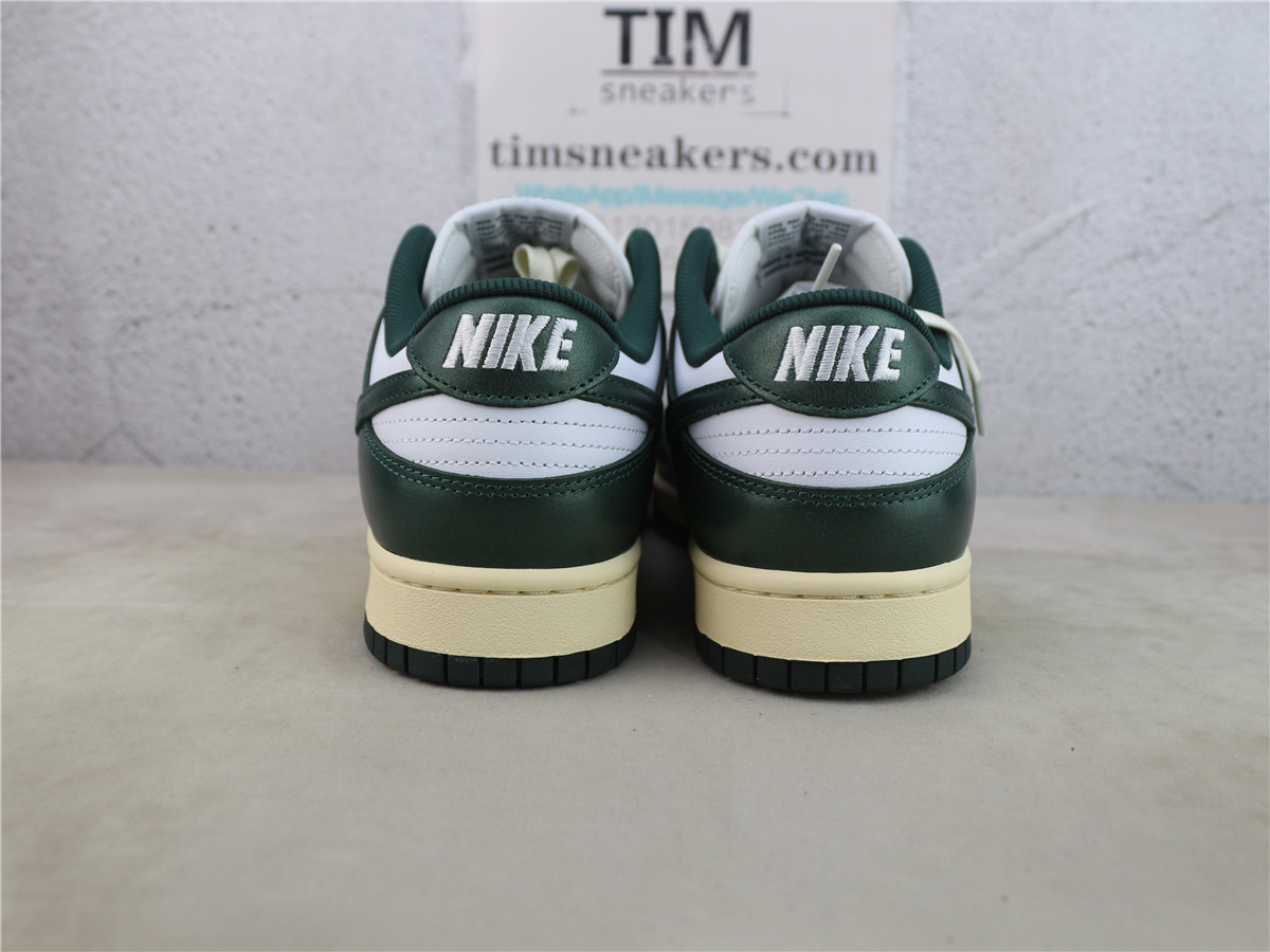 M Batch Nike Dunk Low Vintage Green DQ8580-100